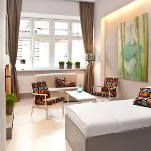 https://moho-m-hostel.hotelswroclaw.com